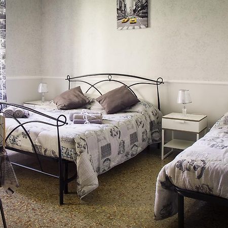 Appartamento Residence Sole E Luna Rome Bagian luar foto